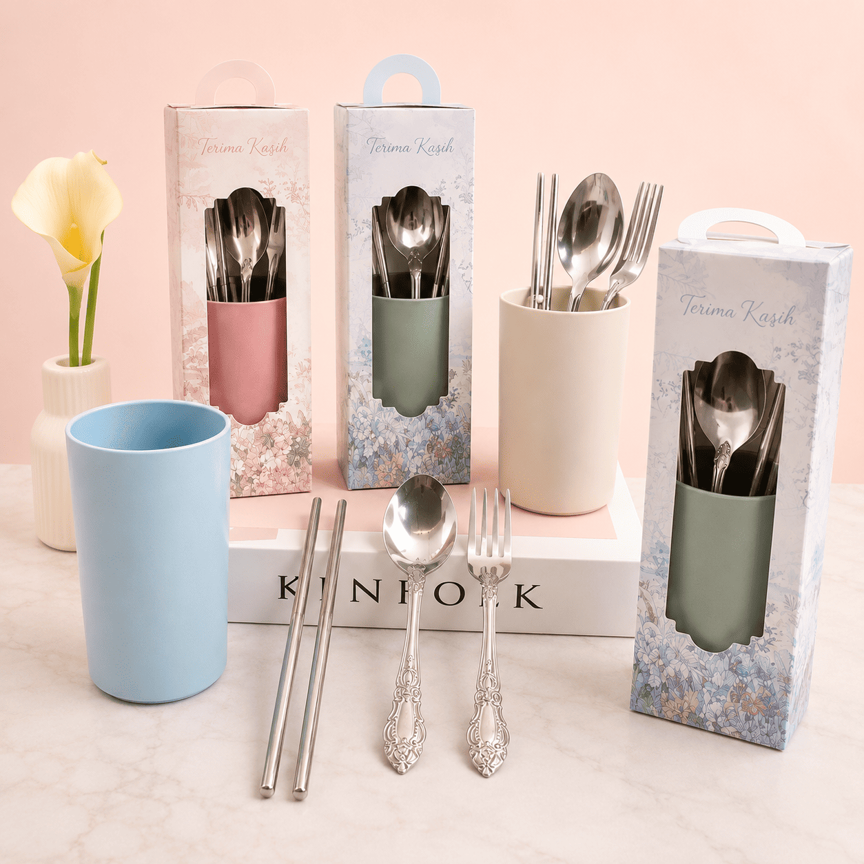 Kemasan Premium Souvenir Gelas Plastik + Sendok Garpu Stainless Set